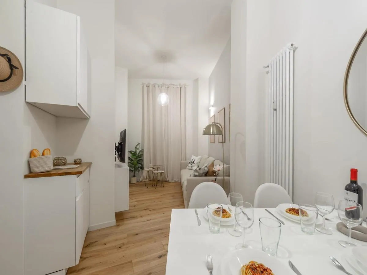 The Best Rent - Lovely One-Bedroom Apartment In Corso Di Porta Vittoria Milan 0*,